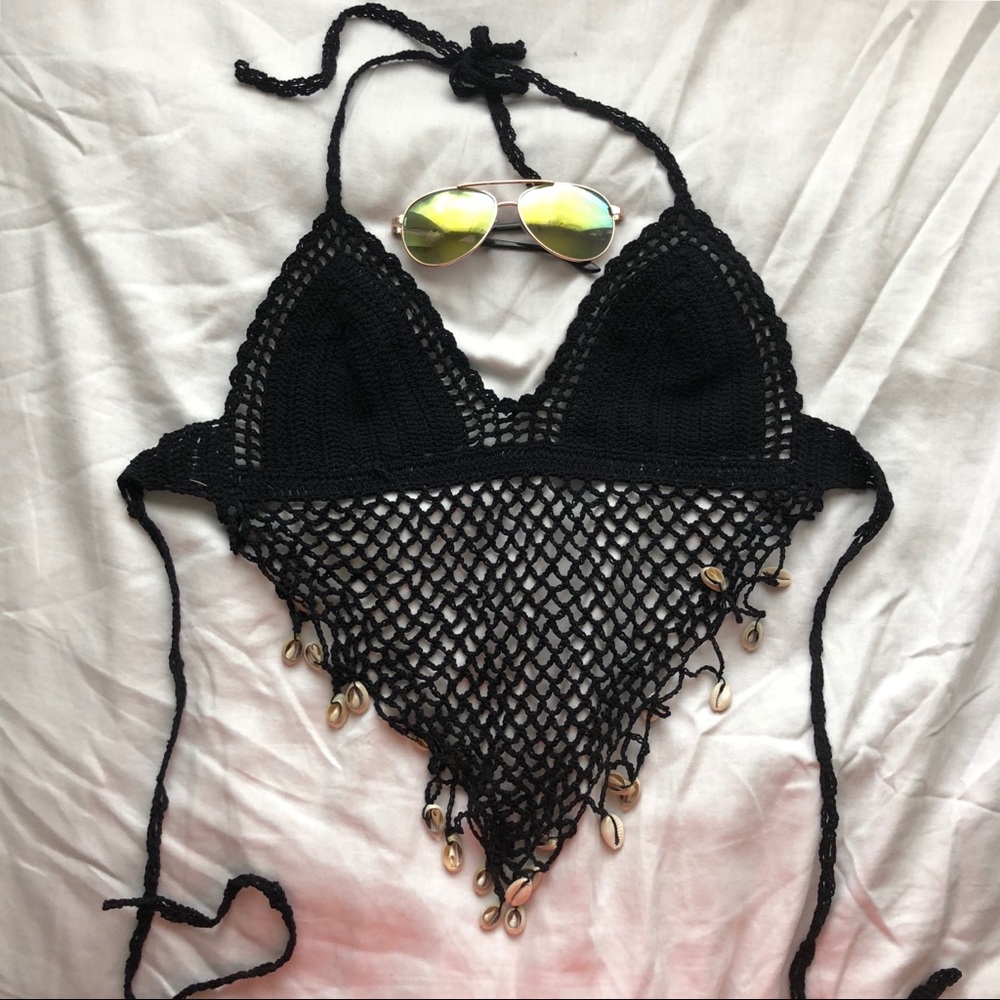 Netted, backless festival top